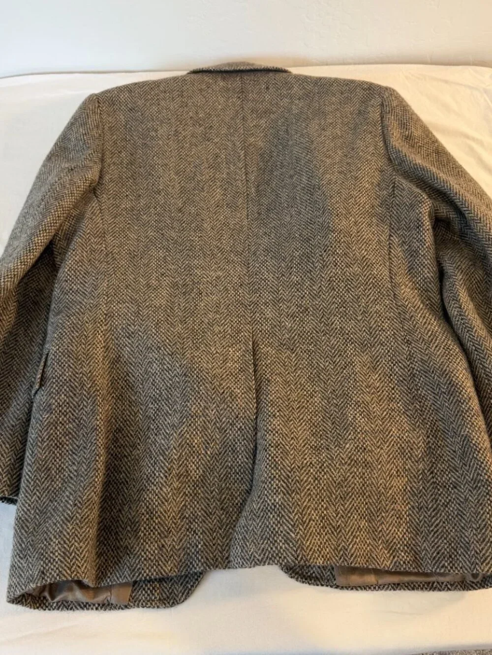 Vintage Levi's Menswear Gray Herringbone 100% Wool Sport Coat Blazer USA